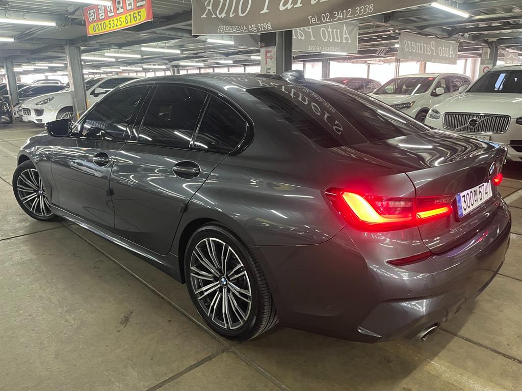 BMW 3 series - Vista 4