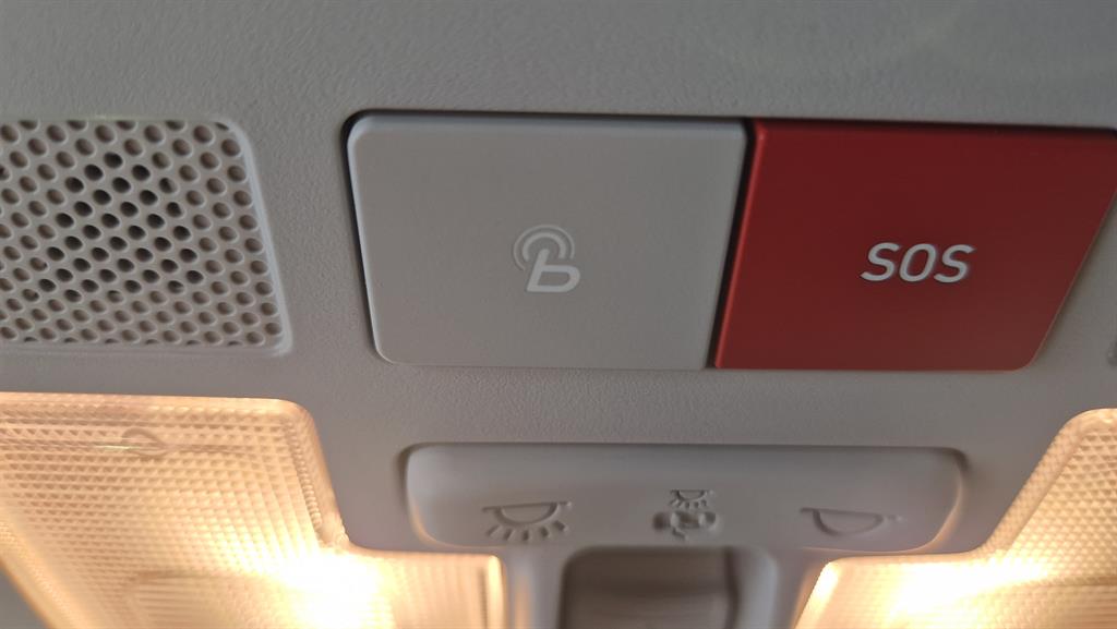 HYUNDAI Casper - Vista 6