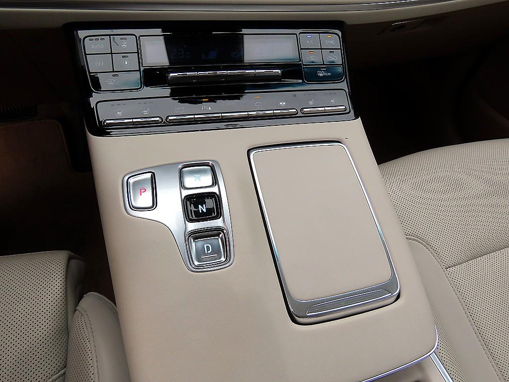 HYUNDAI Grandeur - Vista 10