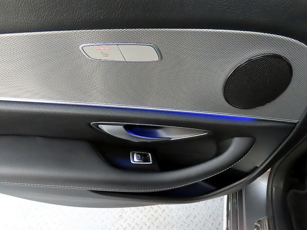 Mercedes Benz E class 2019 Gris - Importación desde Corea - HF Imports Iquique - Foto 16