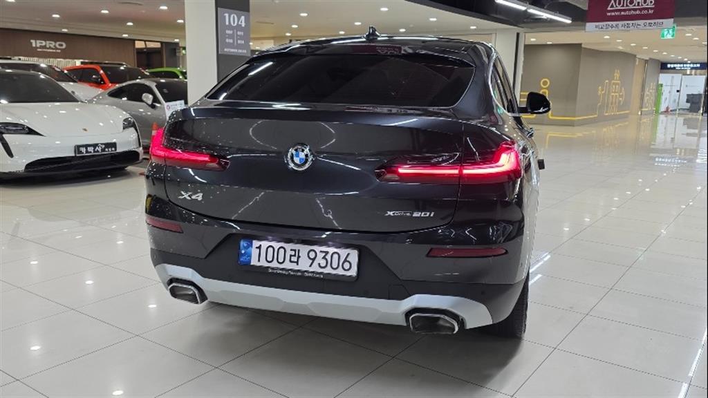 BMW X4 - Vista 5