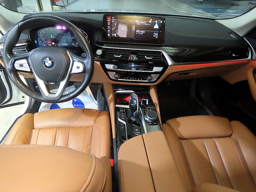 BMW 5 Series - Vista 10