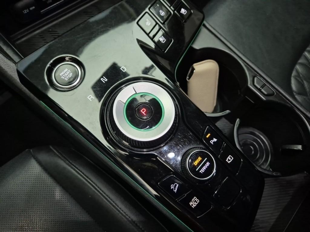 KIA Sportage - Vista 8