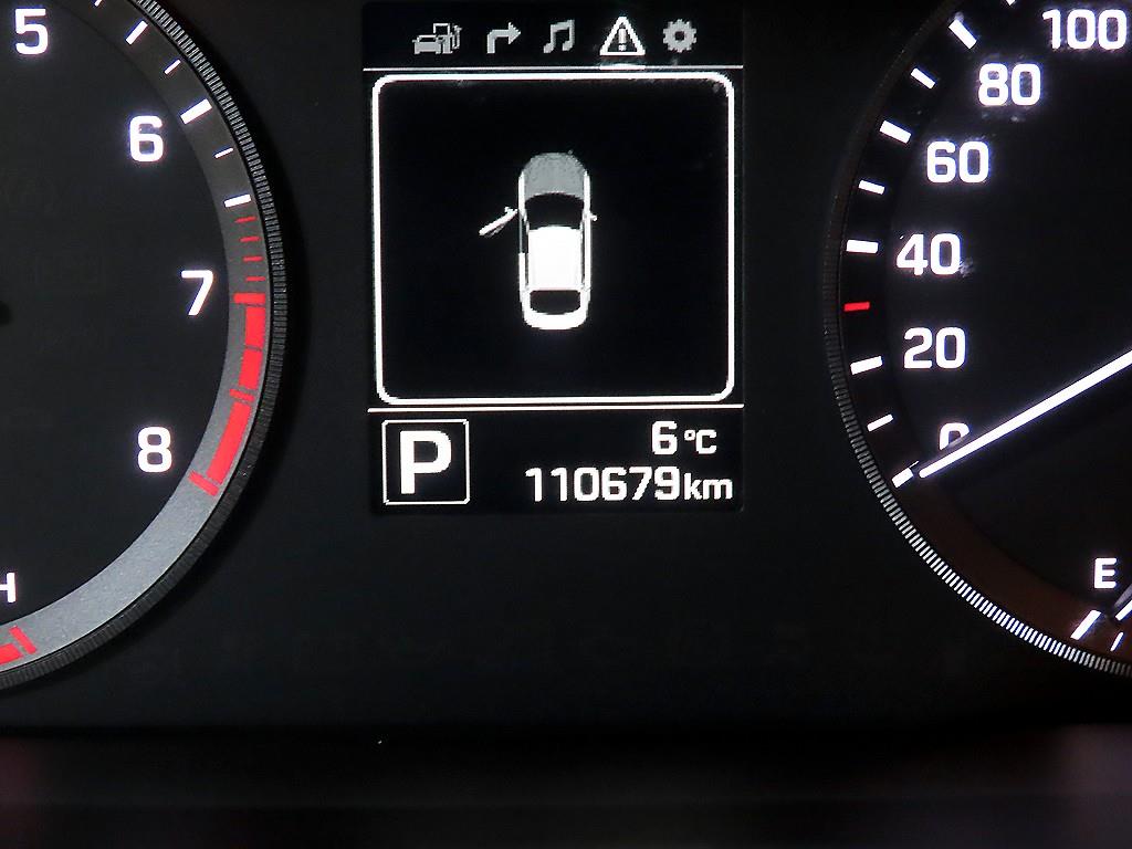 HYUNDAI Sonata - Vista 9