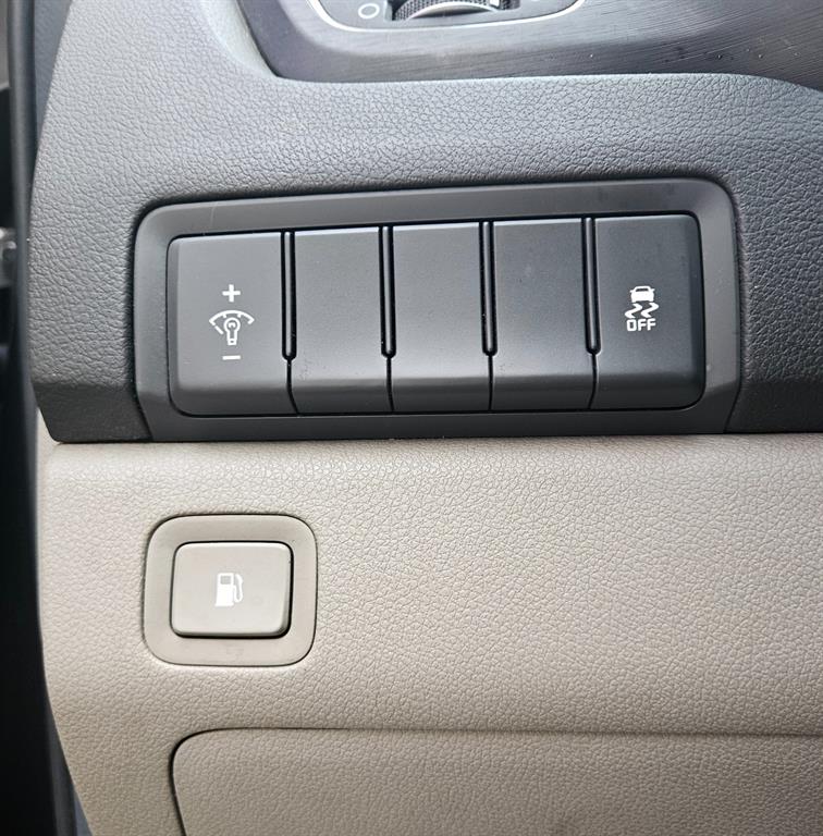 KIA Carnival 2015 Gris - Importación desde Corea - HF Imports Iquique - Foto 16