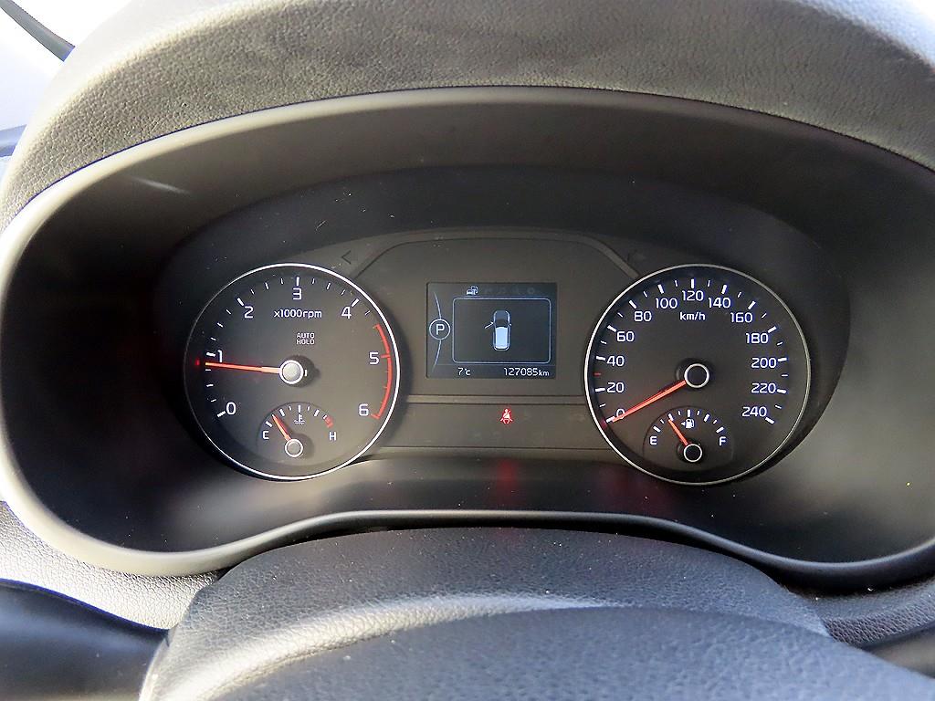 KIA Sportage - Vista 9