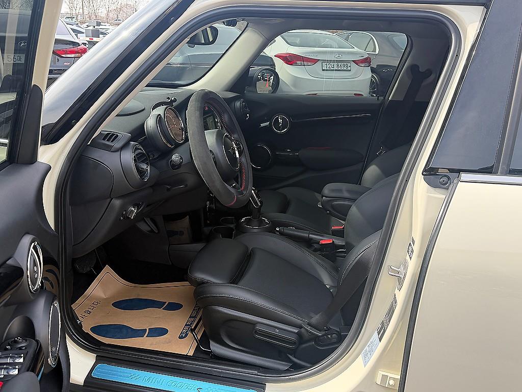 Mini Cooper - Vista 5