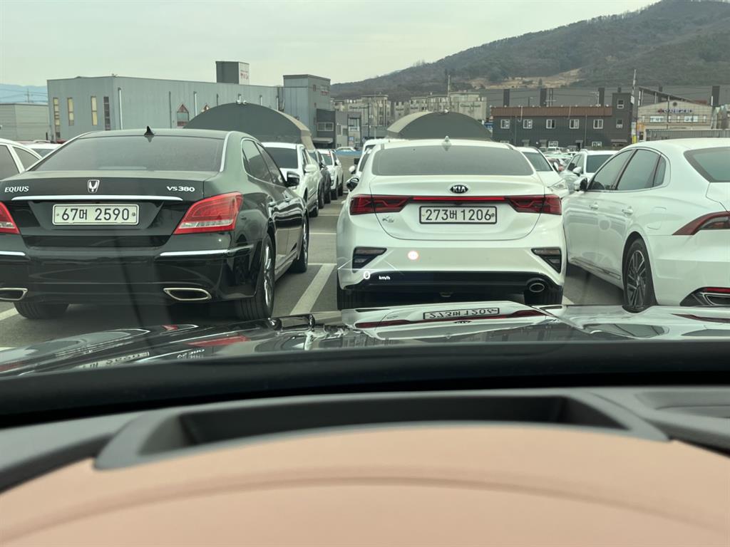 Genesis G80 - Vista 9