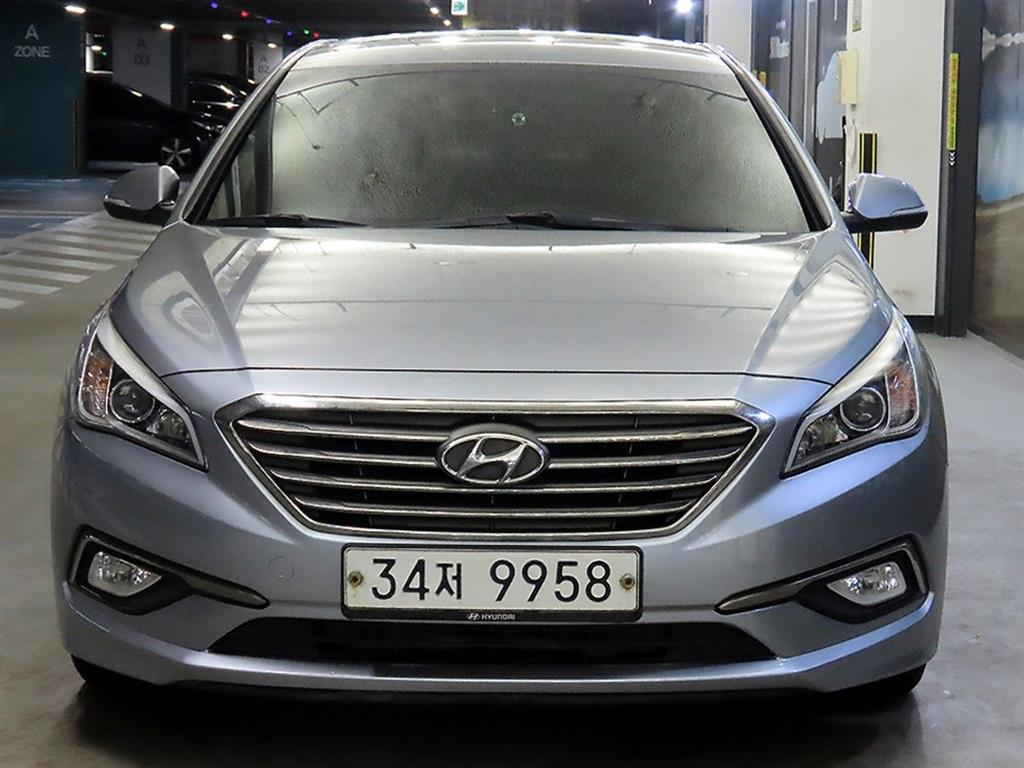 HYUNDAI Sonata - Vista 2