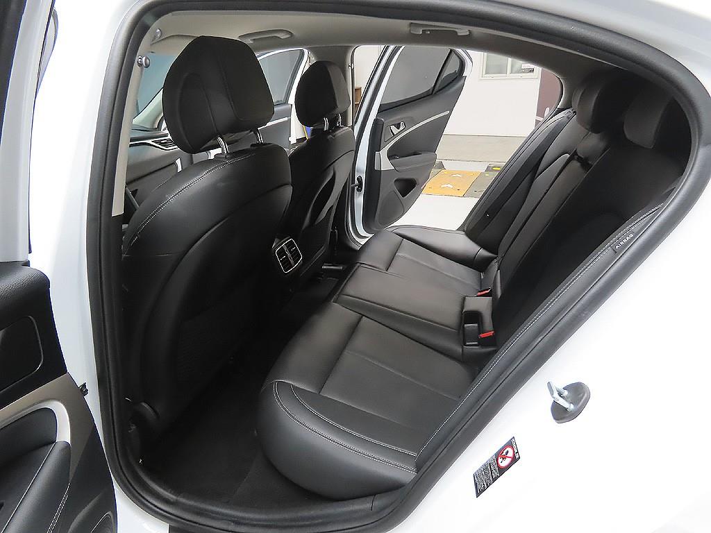 Genesis G70 2019 Blanco - Importación desde Corea - HF Imports Iquique - Foto 8