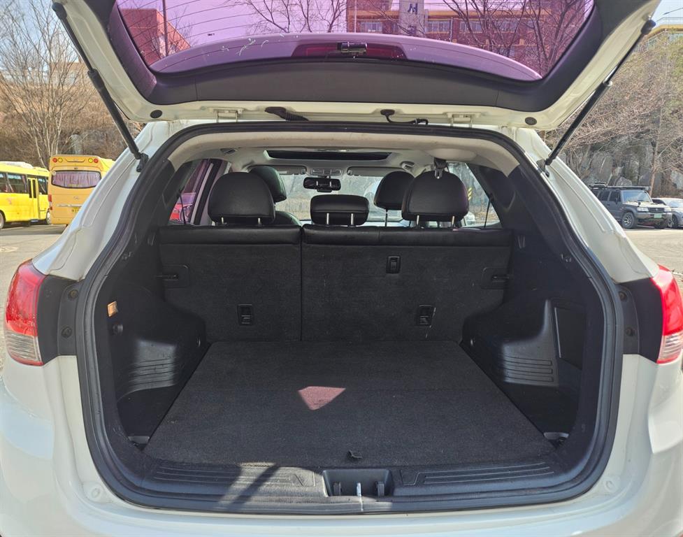 HYUNDAI Tucson - Vista 7