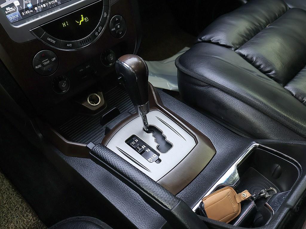 Ssangyong Rexton 2015 Negro - Importación desde Corea - HF Imports Iquique - Foto 10