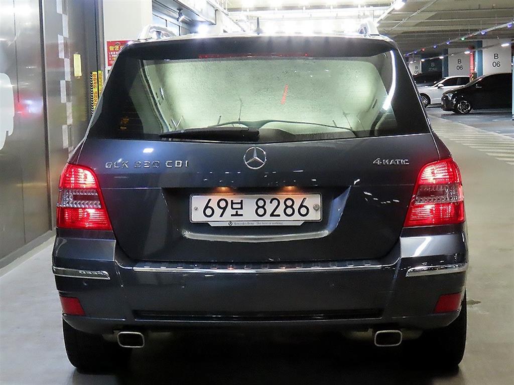 Mercedes Benz GLK Class - Vista 5