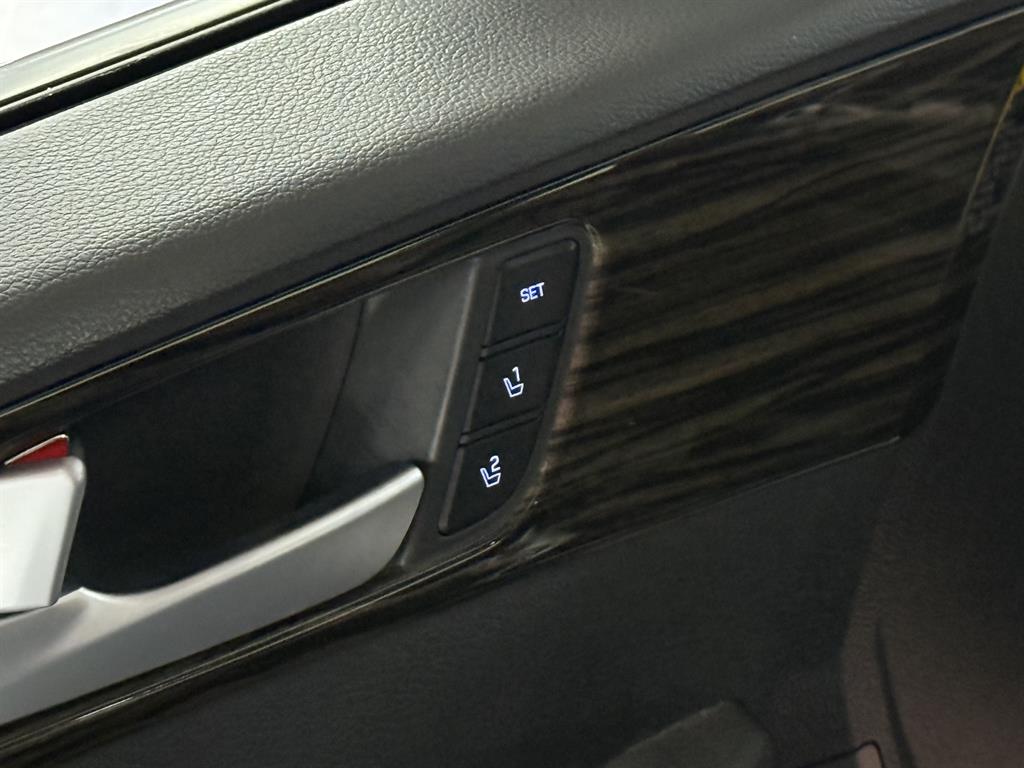 HYUNDAI Sonata - Vista 10