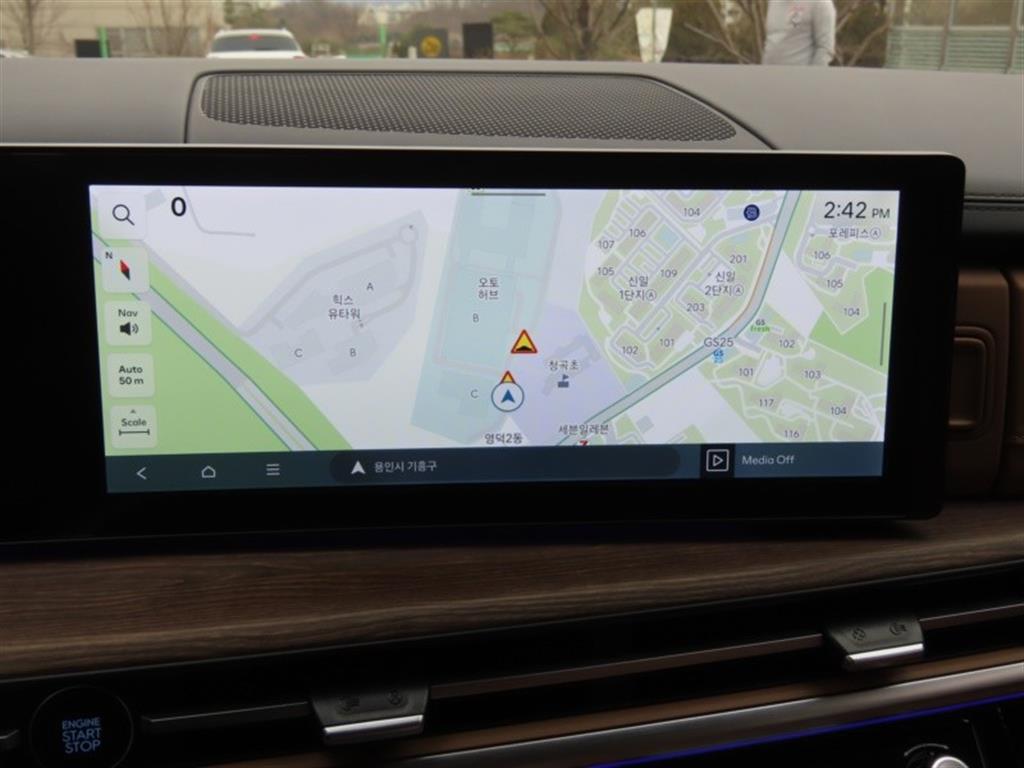 HYUNDAI Santa Fe 2024 Blanco - Importación desde Corea - HF Imports Iquique - Foto 8