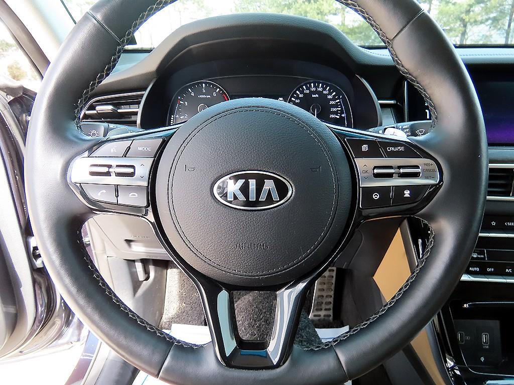 KIA K7 - Vista 8