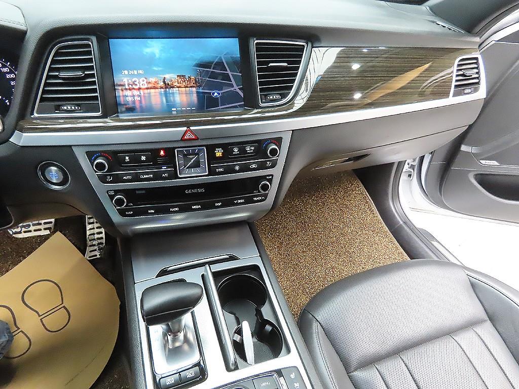 Genesis G80 2019 Blanco - Importación desde Corea - HF Imports Iquique - Foto 7