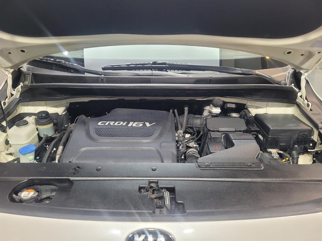 KIA Carnival 2017 Blanco - Importación desde Corea - HF Imports Iquique - Foto 18