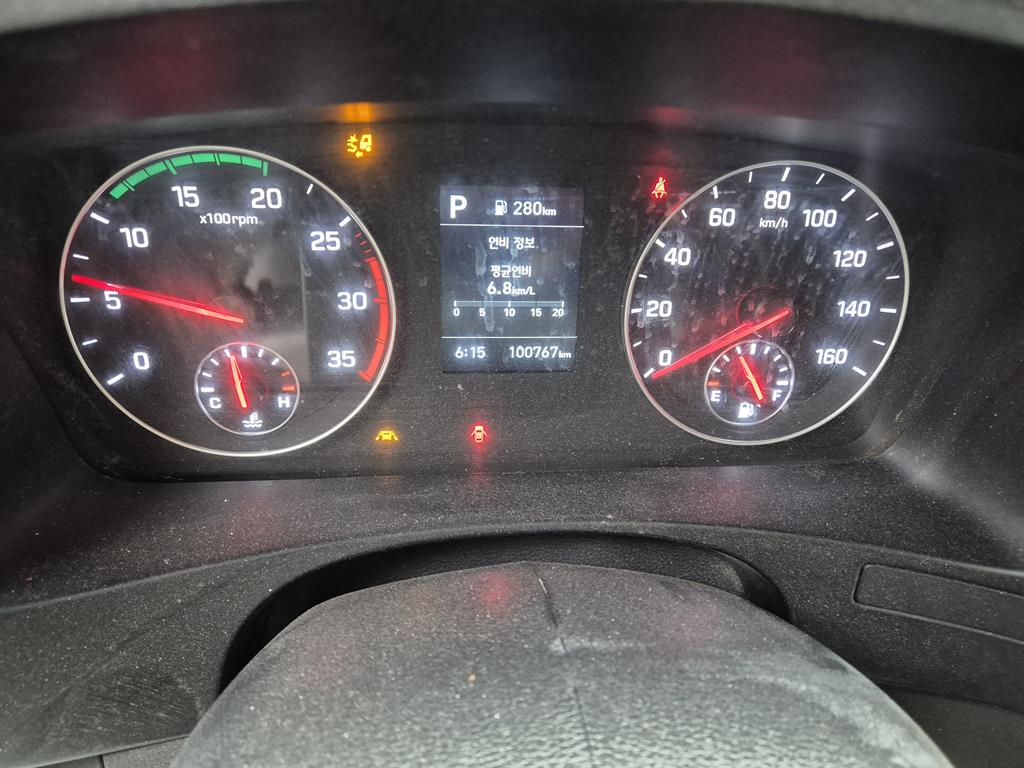 medium and large cargo truck - Vista 5