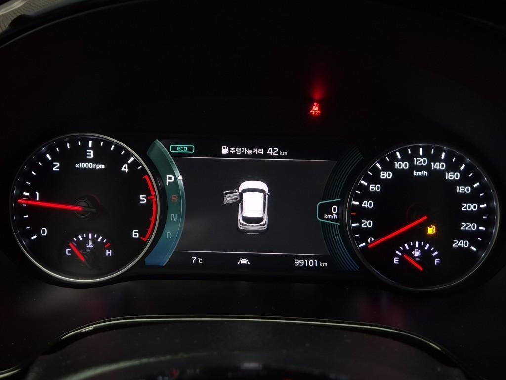 KIA Seltos - Vista 6