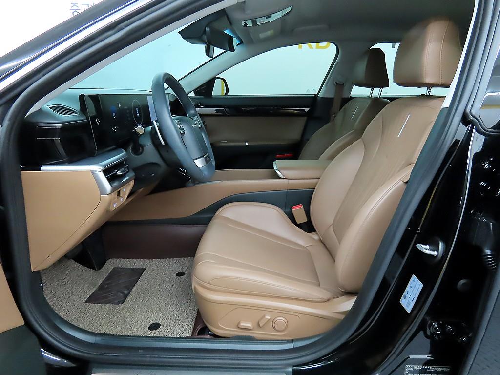 HYUNDAI Grandeur - Vista 5