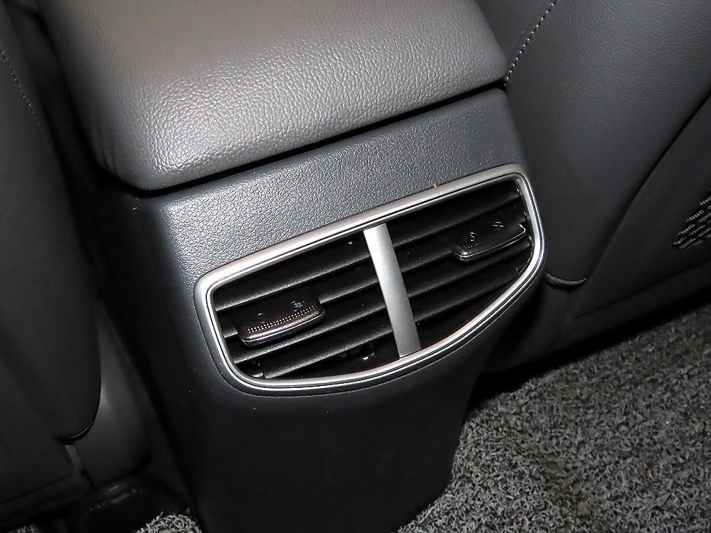 HYUNDAI Ioniq 2020 Blanco - Importación desde Corea - HF Imports Iquique - Foto 13