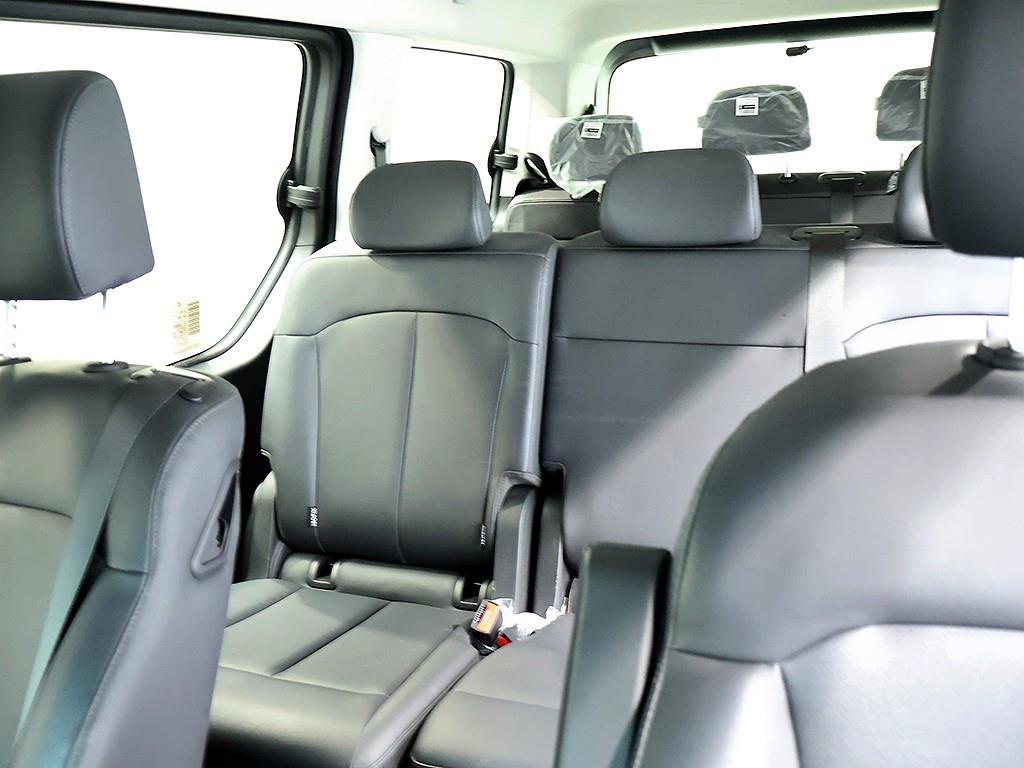 HYUNDAI Staria 2025 Gris - Importación desde Corea - HF Imports Iquique - Foto 12