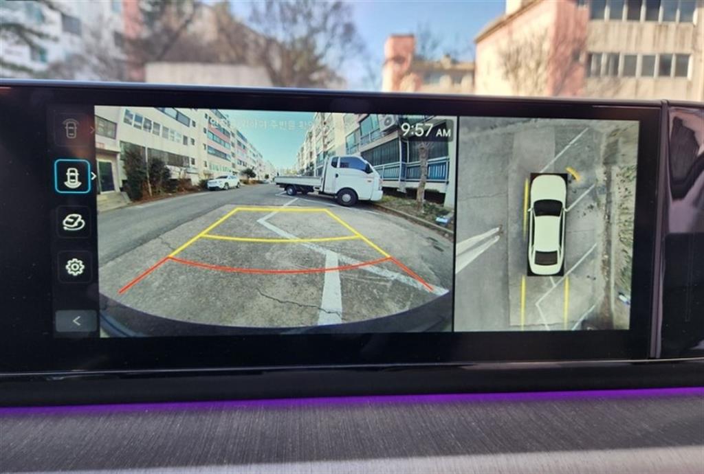 HYUNDAI Grandeur - Vista 10