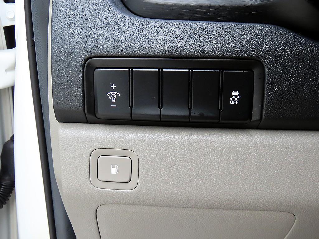 KIA Carnival 2019 Blanco - Importación desde Corea - HF Imports Iquique - Foto 13