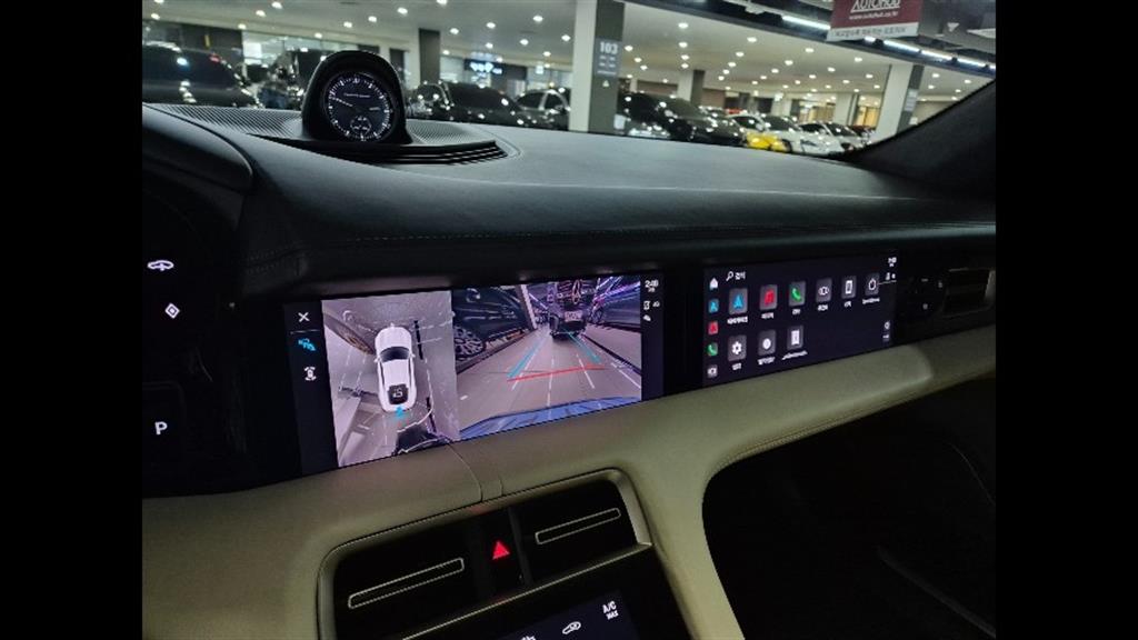 Porsche Taycan 2022 Gris - Importación desde Corea - HF Imports Iquique - Foto 13