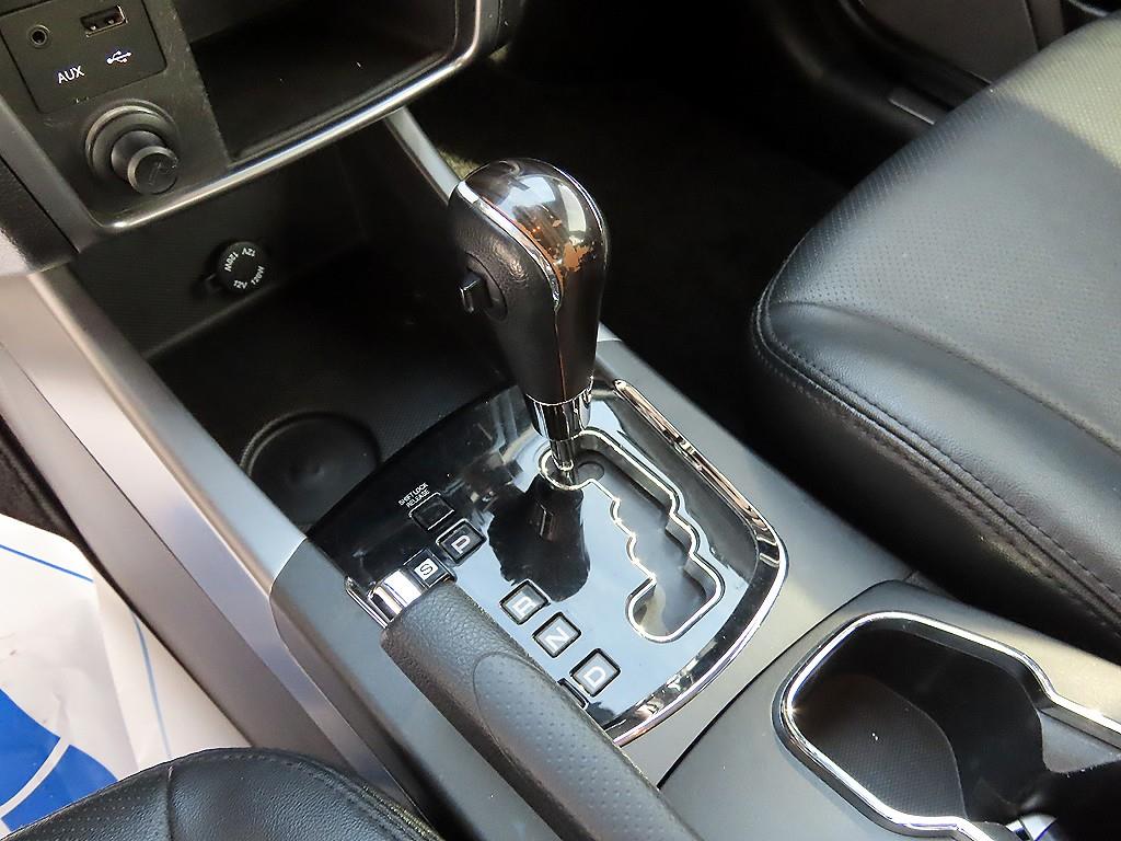 Ssangyong Korando - Vista 10