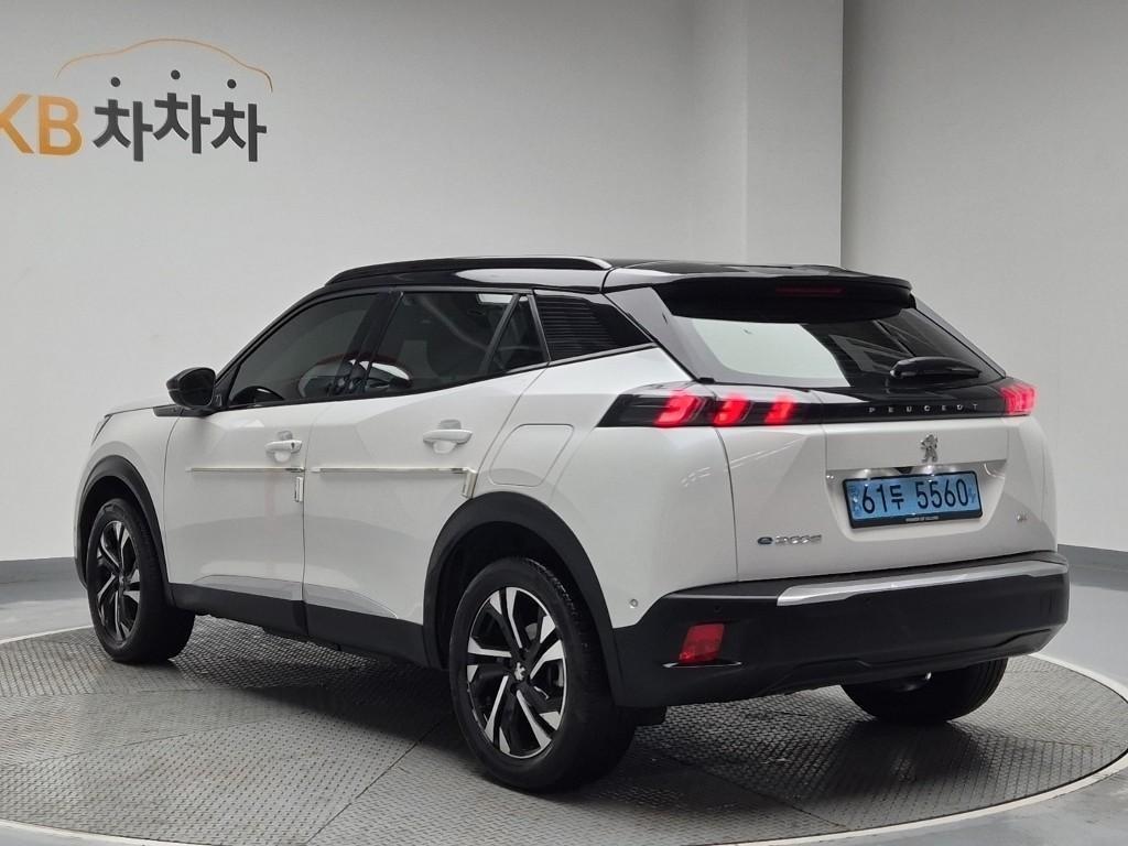 Peugeot 2008 - Vista 3