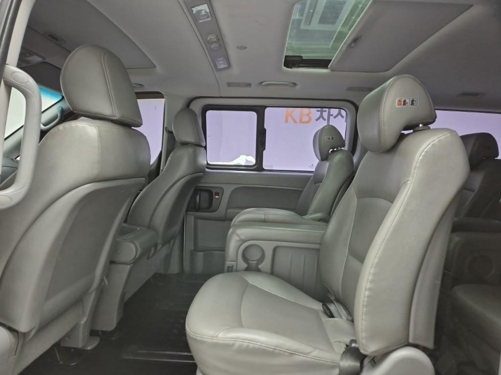 HYUNDAI Starex 2015 Plateado - Importación desde Corea - HF Imports Iquique - Foto 19