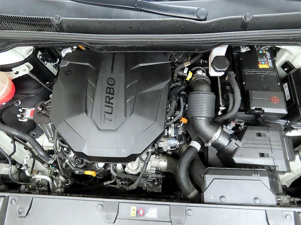 KIA Carnival 2023 Blanco - Importación desde Corea - HF Imports Iquique - Foto 20