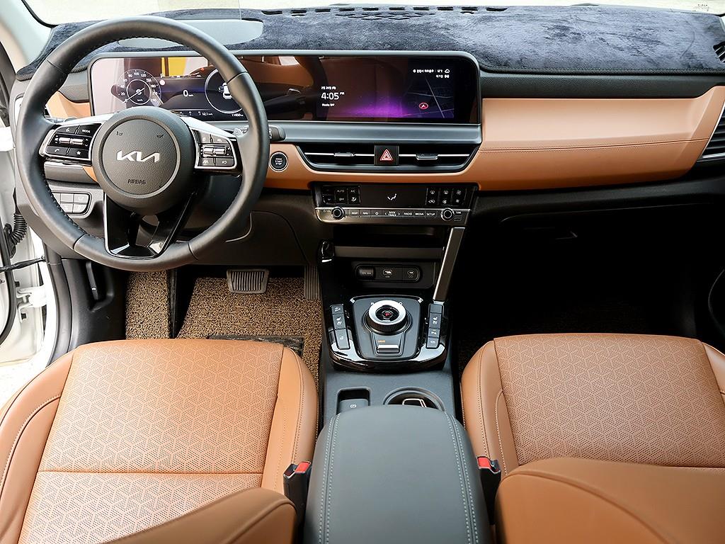 KIA Seltos - Vista 9