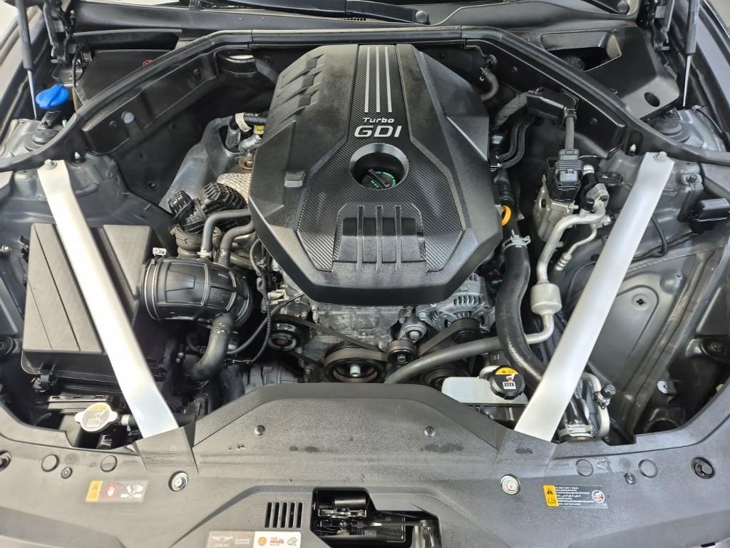 Genesis G70 - Vista 5