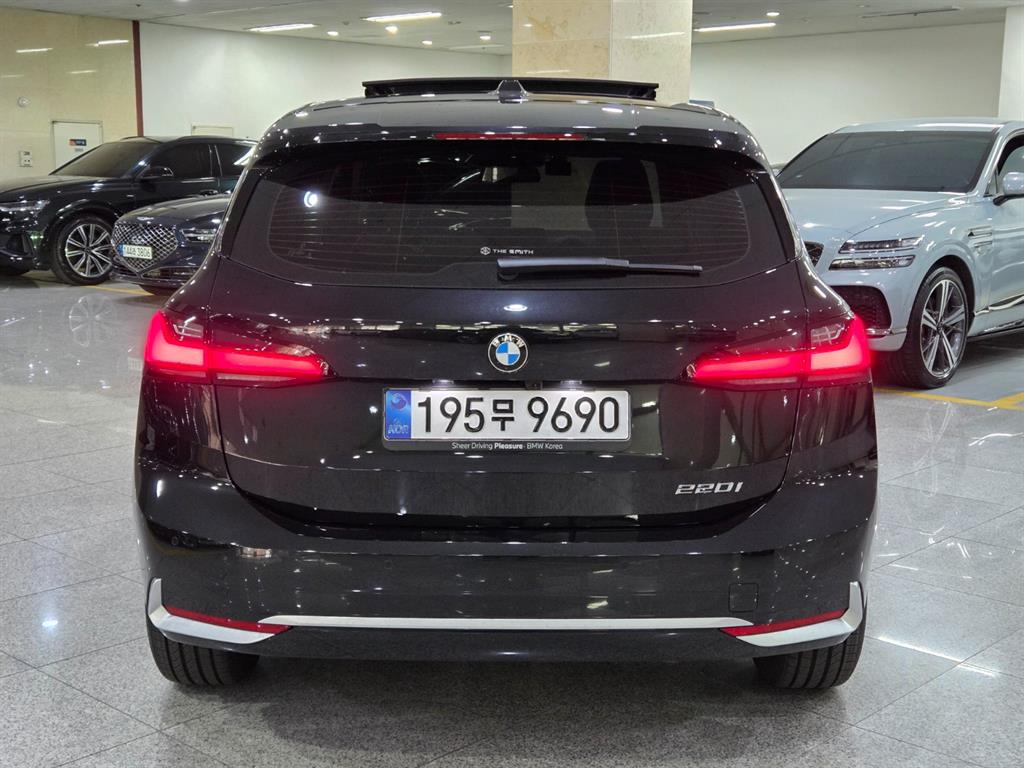 BMW 2 series - Vista 4