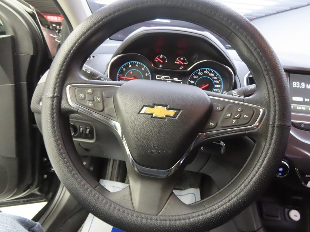 Chevrolet Cruise - Vista 8