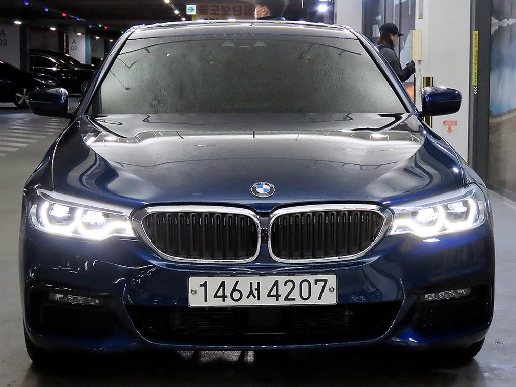 BMW 5 Series - Vista 2