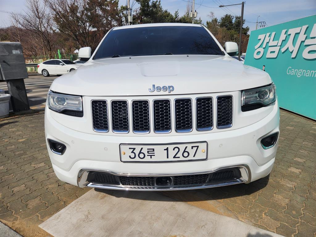 Jeep Cherokee - Vista 2