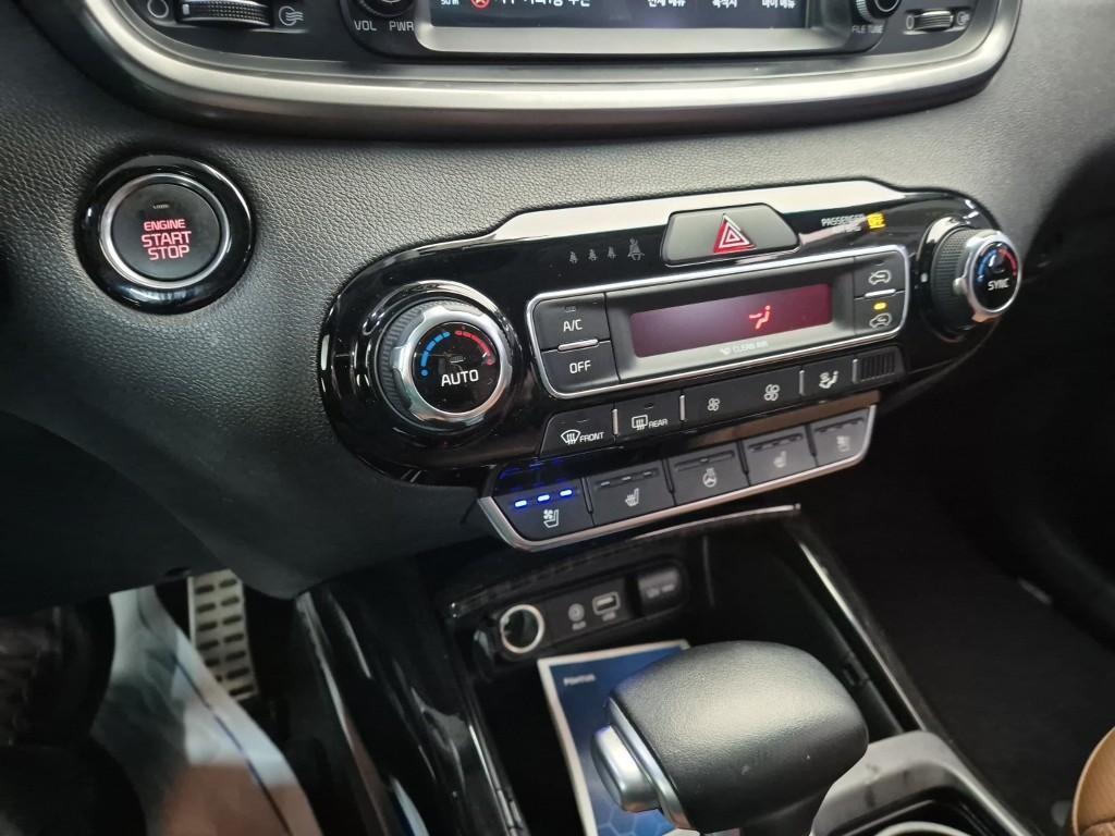 KIA Sorento - Vista 9