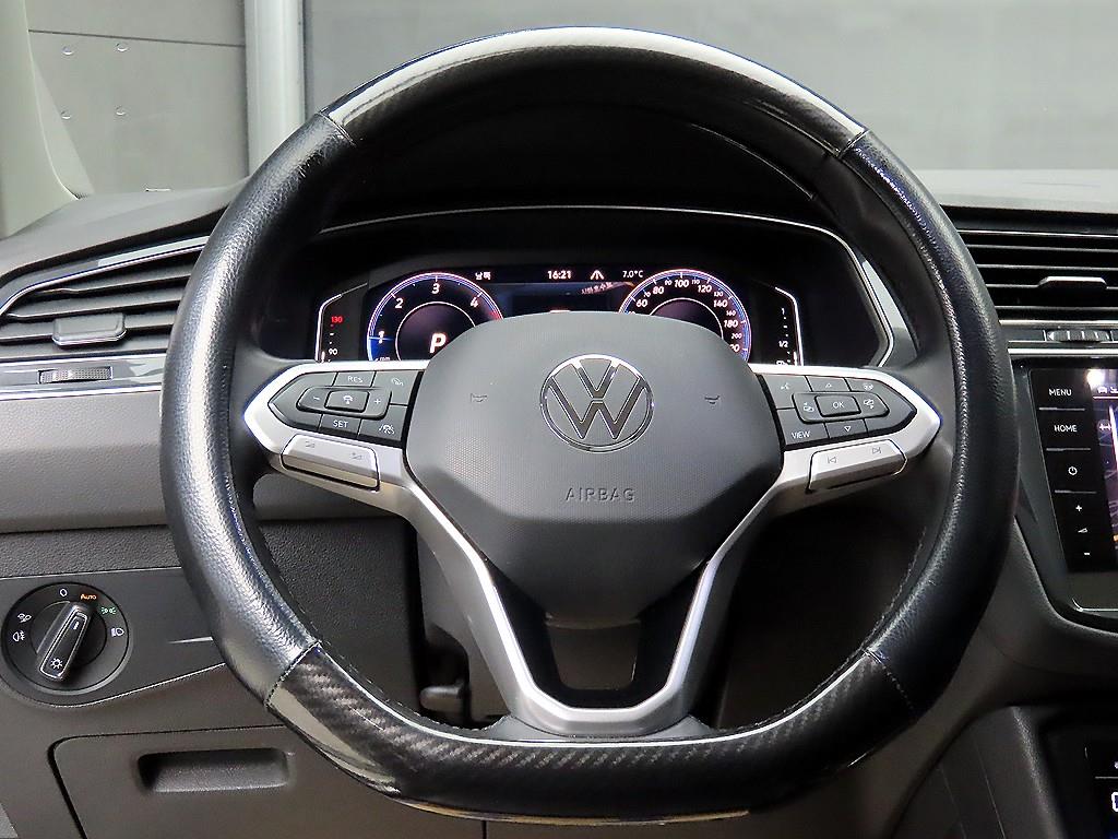 Volkswagen Tiguan - Vista 9