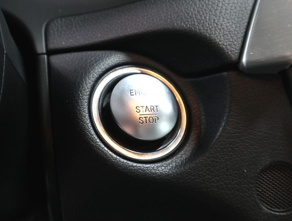 Mercedes Benz C Class 2012 Gris - Importación desde Corea - HF Imports Iquique - Foto 15