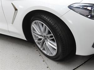 Genesis G70 - Vista 10