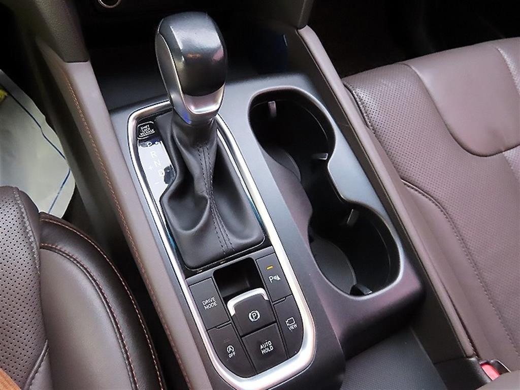 HYUNDAI Santa Fe - Vista 10