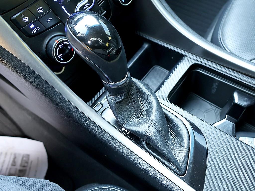 HYUNDAI Sonata 2012 Blanco - Importación desde Corea - HF Imports Iquique - Foto 7