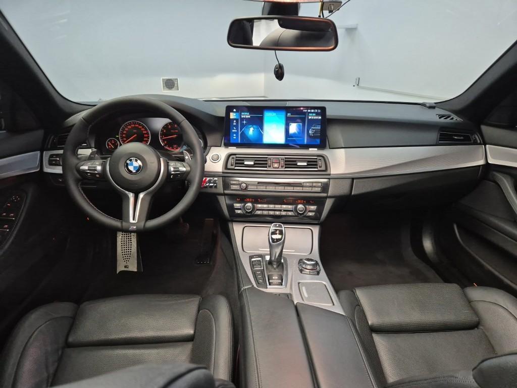 BMW 5 Series - Vista 8