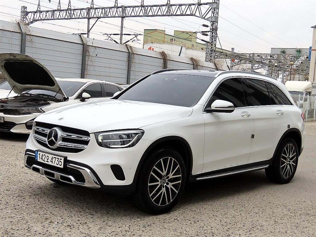 Mercedes Benz GLC Class - Vista 2