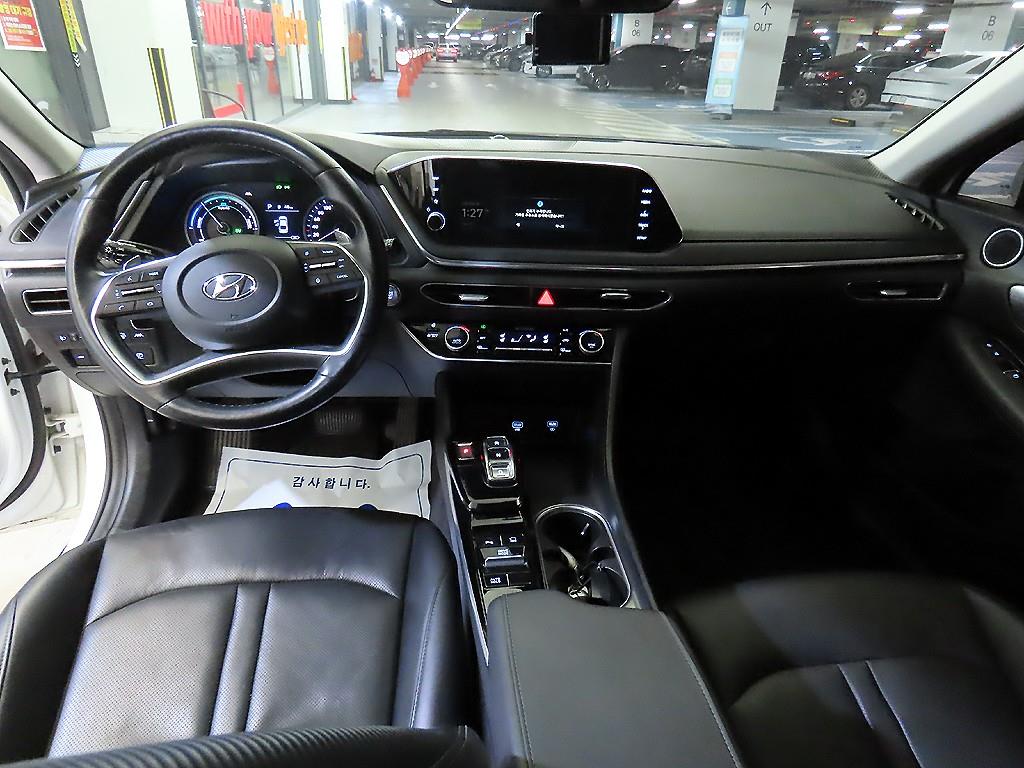 HYUNDAI Sonata - Vista 10