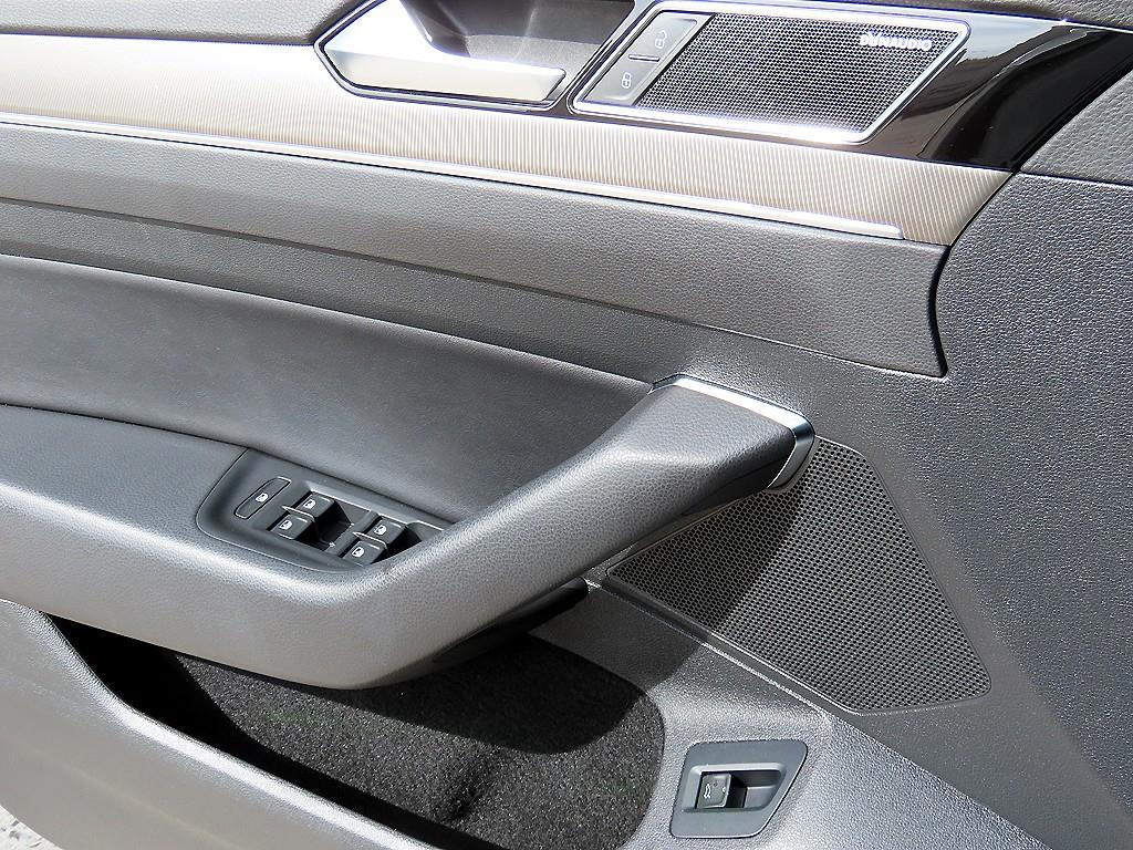 Volkswagen Arteon - Vista 12